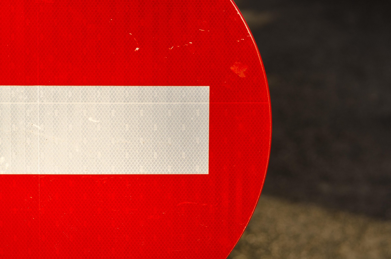 oskarżenia wobec djów 2026