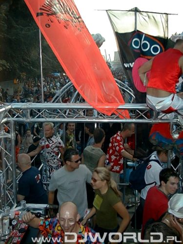 Love Parade 2001 DJ WORLD TRUCK Poland by BBX 