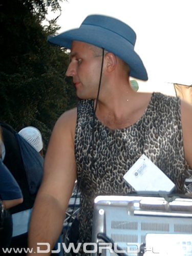 Love Parade 2001 DJ WORLD TRUCK Poland by BBX 