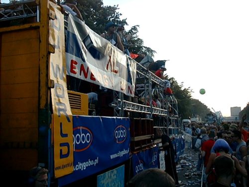 Love Parade 2001 DJ WORLD TRUCK Poland by BBX 