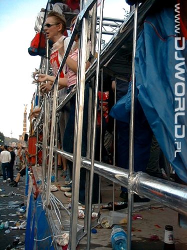 Love Parade 2001 DJ WORLD TRUCK Poland by BBX 